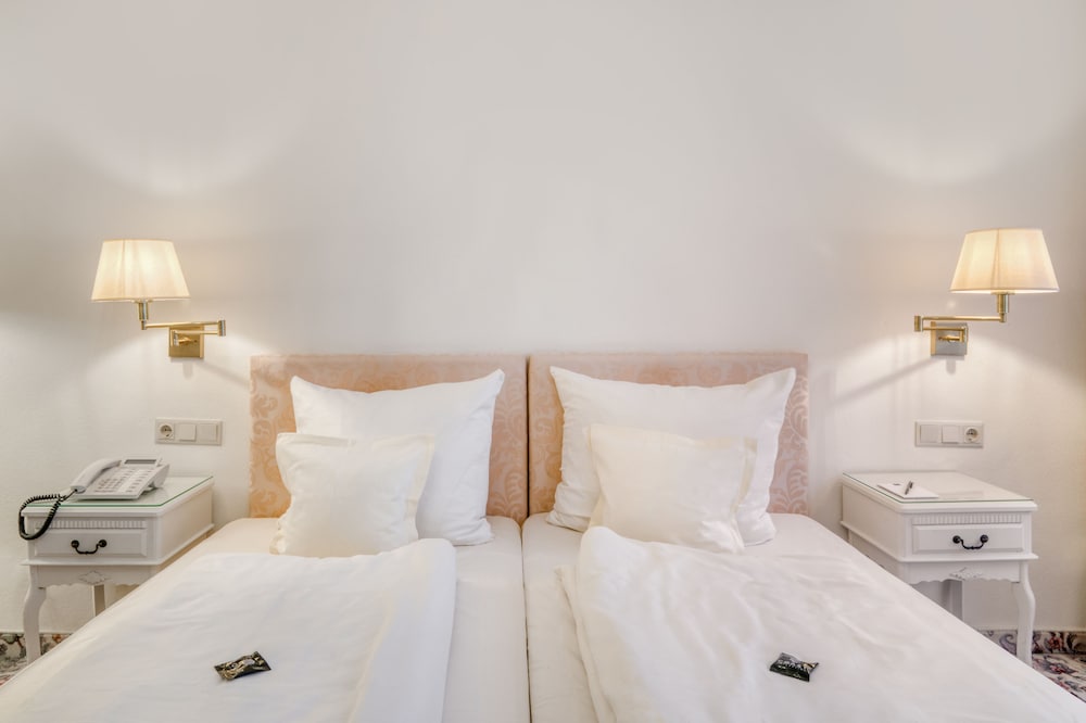 

Milano - Rothenburg ob der Tauber - Hotel Eisenhut