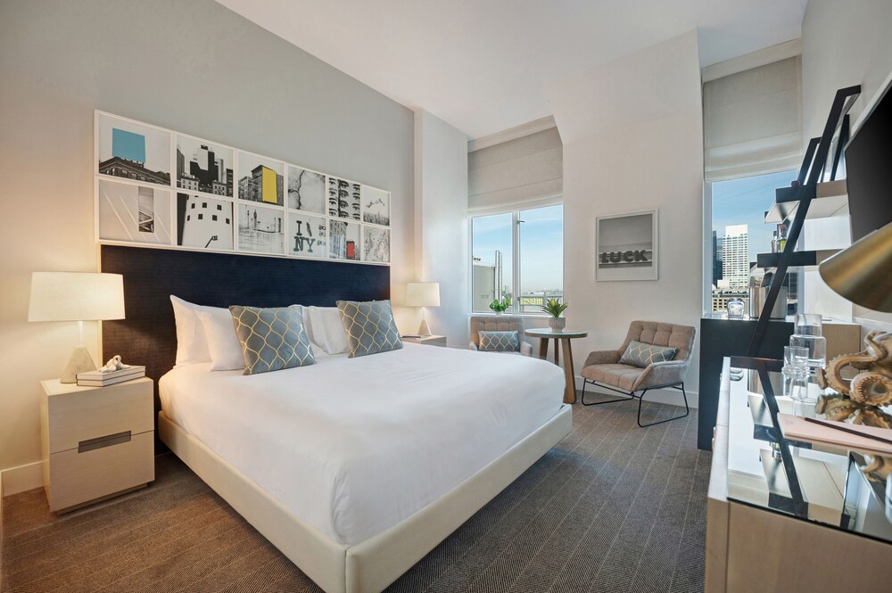 

Venezia - Secaucus - Ink 48 Hotel