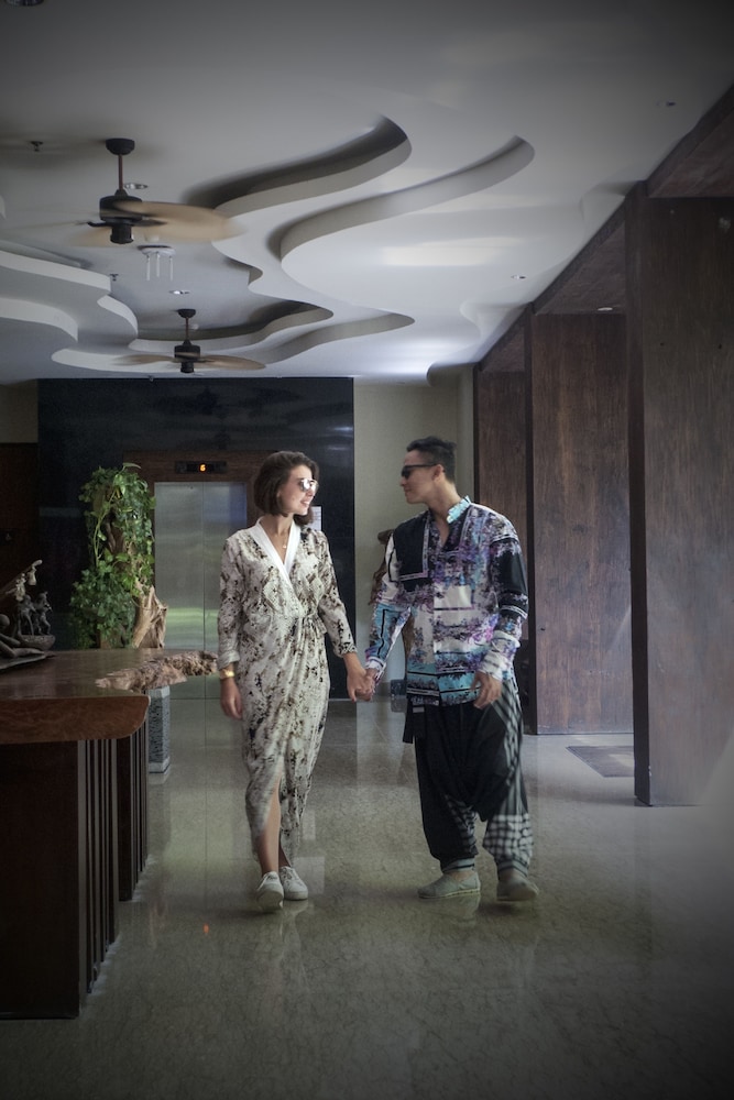 

Catania - Sanur Beach - Swiss-Belhotel Rainforest