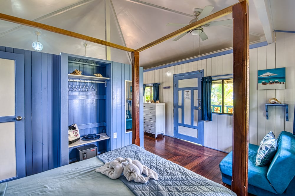 

Roma - Bocas del Toro - Cosmic Crab Resort