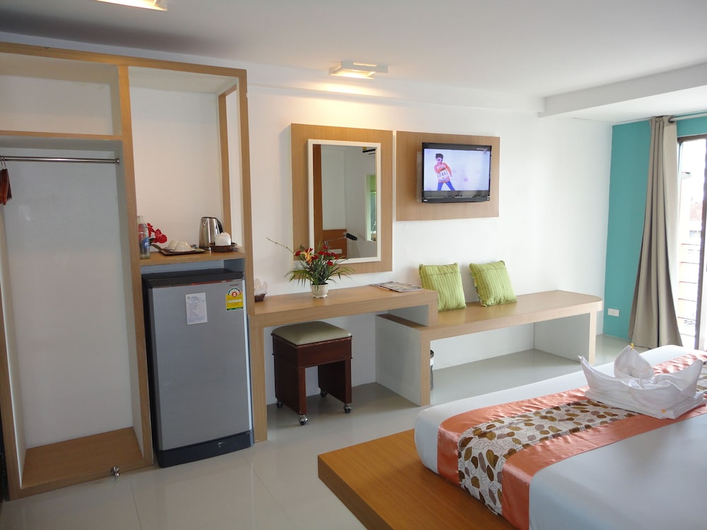 

Roma - Wichit - Lamoon Resotel
