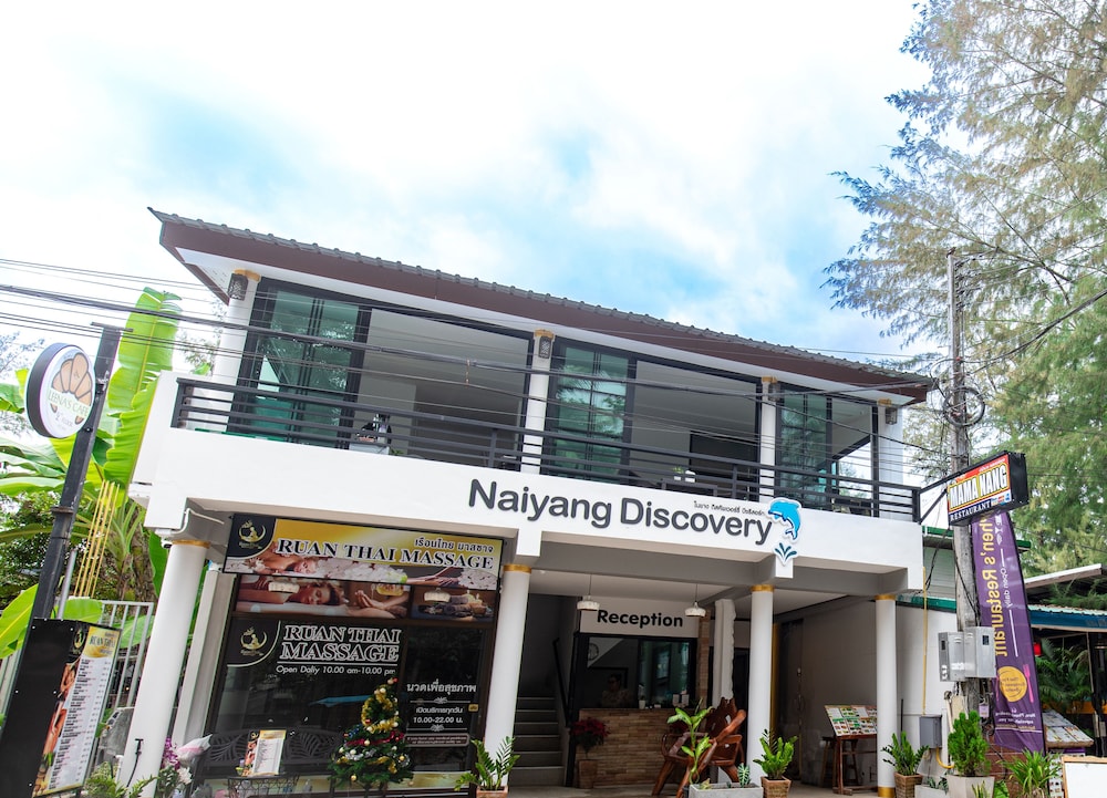 

Bologna - Thalang - Naiyang Discovery Beach Resort SHA