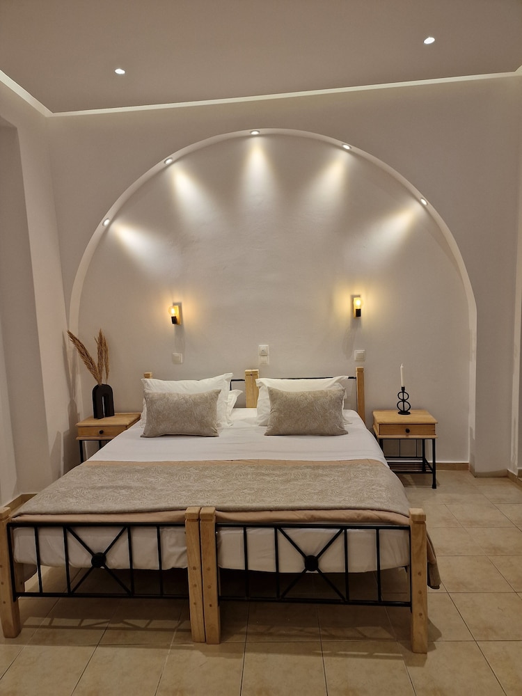 

Verona - Perissa - Amerisa Suites & Villa