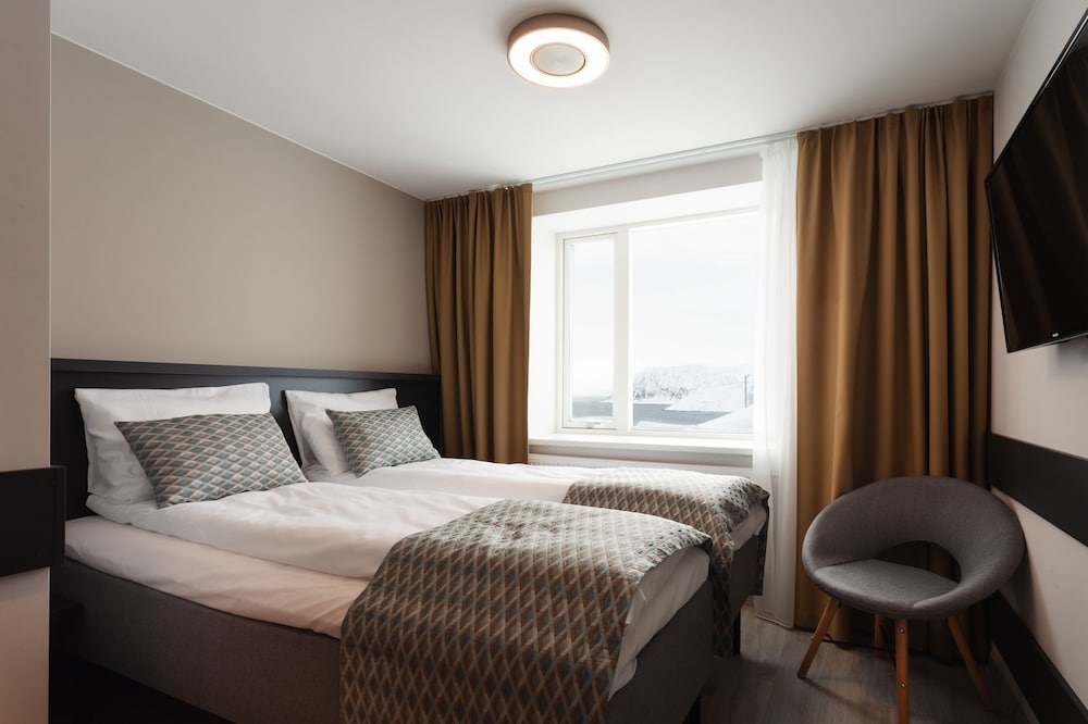 

Milano - Honningsvåg - The View