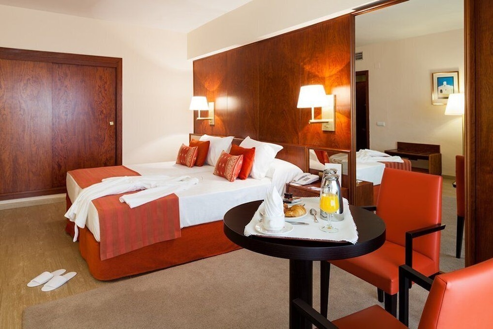 

Lamezia Terme - Talamanca - Hotel Royal Plaza