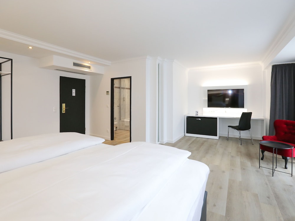 

Bologna - Dusseldorf - DORMERO Hotel Meerbusch