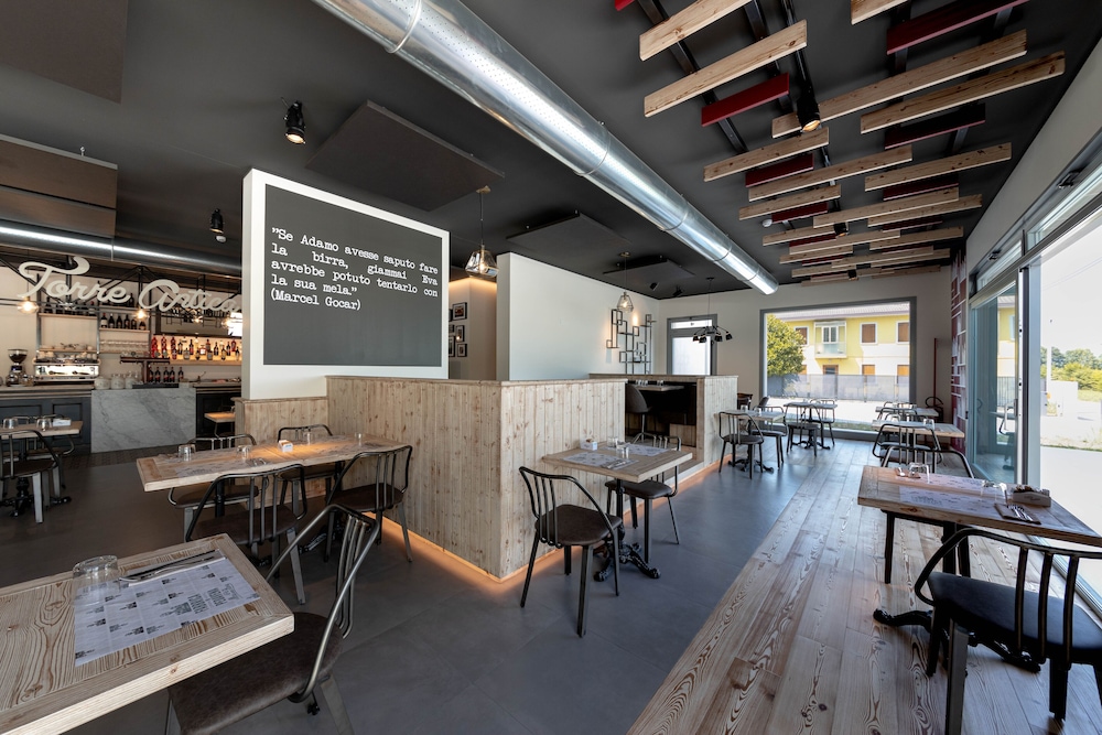 

Milano - Venezia, Aeroporto Marco Polo - Torre Antica Venice Airport Hotel