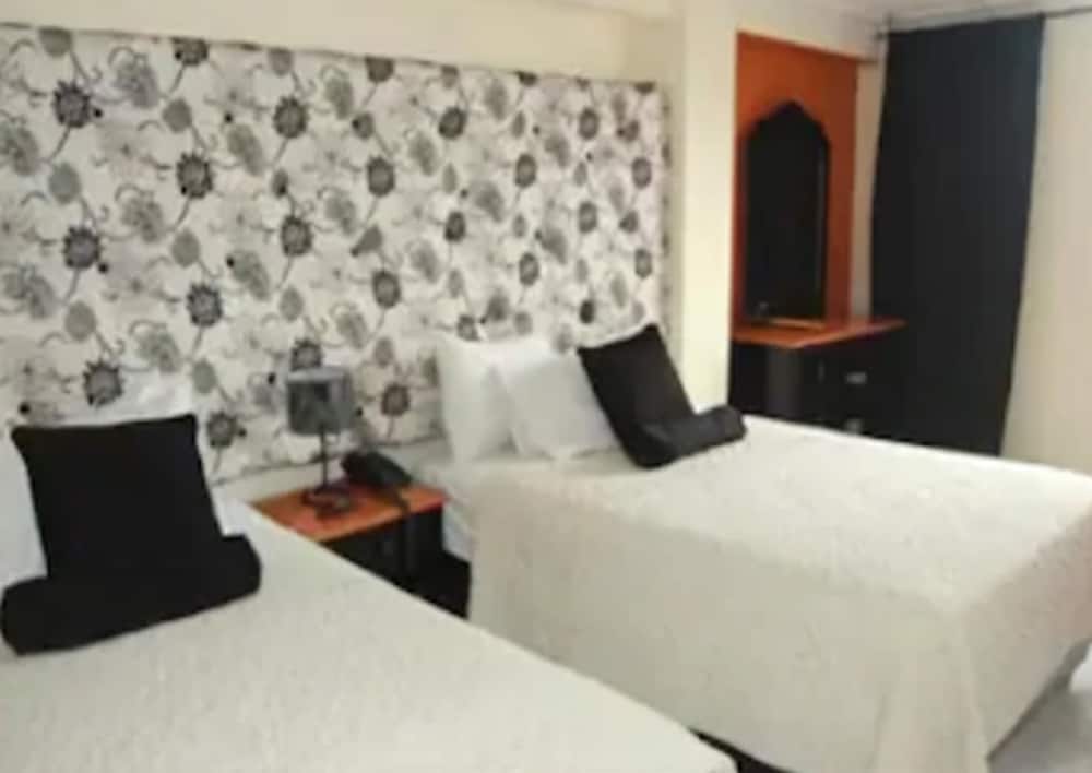 

Roma - Panama - Hotel Montreal