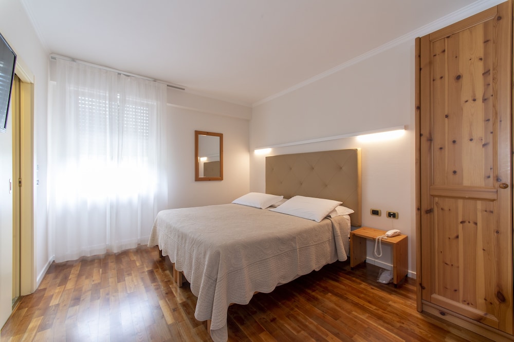 

Bari - Andalo - Hotel Lilla'
