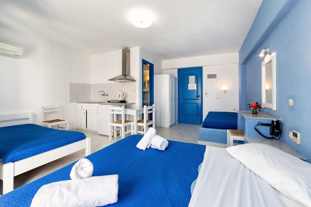 

Roma - Pounda - Stratos Apartments & Studios