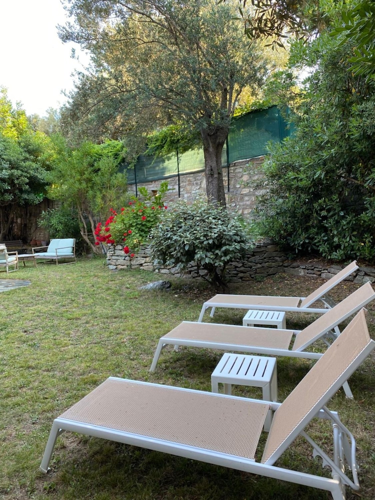 

Milano - Macinaggio - U Sant'Agnellu
