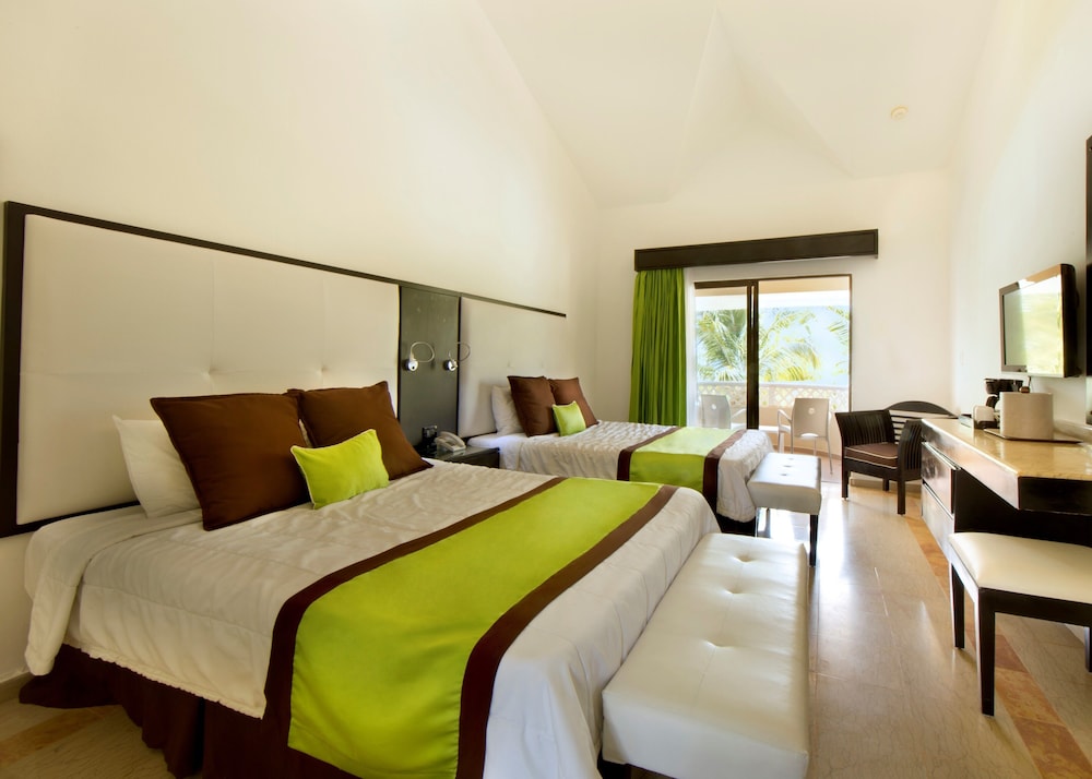 

Catania - Bayahibe - Viva Dominicus Palace by Wyndham, A Trademark All Inclusive