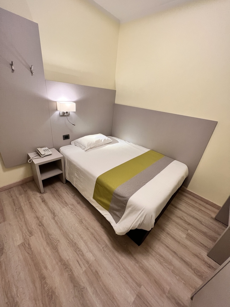 

Catania - Marcon - Hotel Aurora