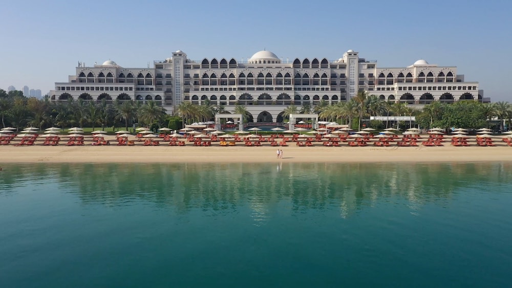 

Salerno - Dubai - Jumeirah Zabeel Saray Dubai
