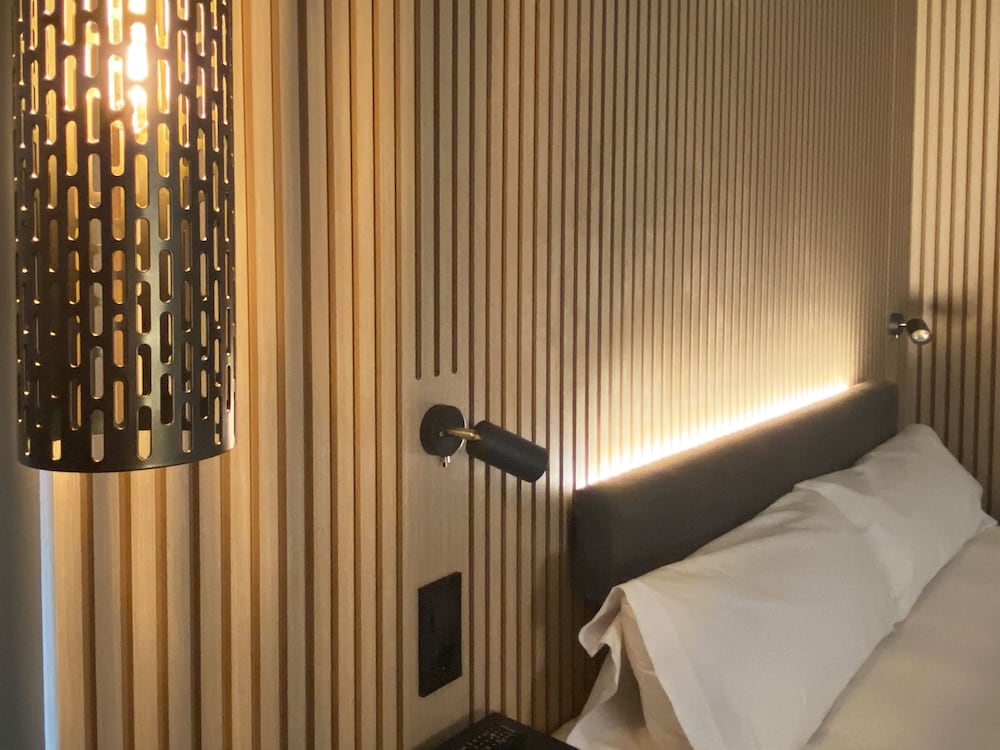 

Napoli - Aeroporto di Madrid - Zleep Hotel Madrid Airport