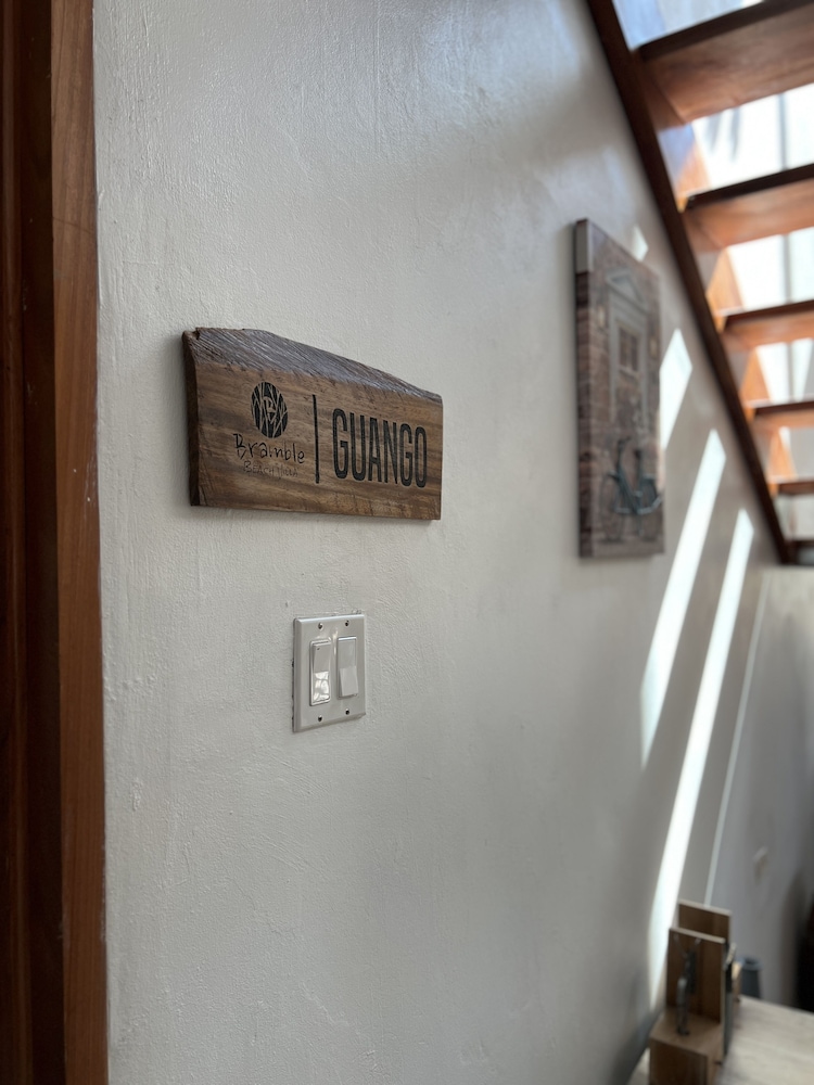 

Venezia - Treasure Beach - Bramble Beach Villa