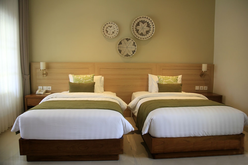 

Napoli - Ketewel - The Cakra Hotel