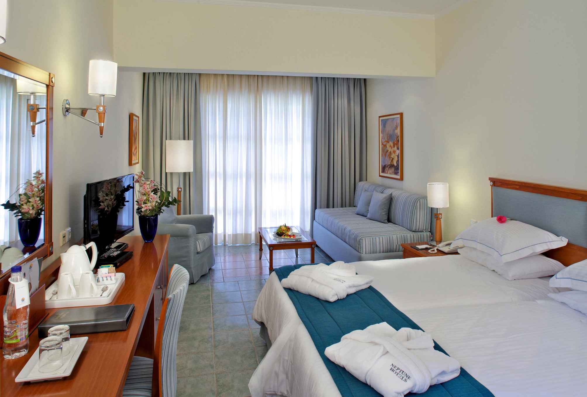 

Lamezia Terme - Kardamena - Neptune Luxury Resort