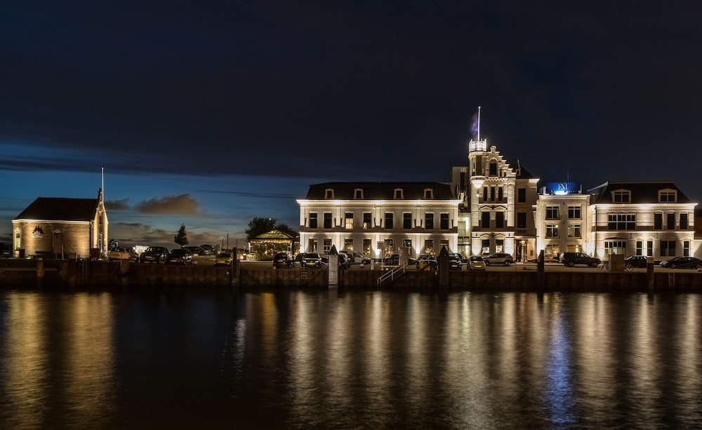 Vlaardingen - Hotel Maassluis
