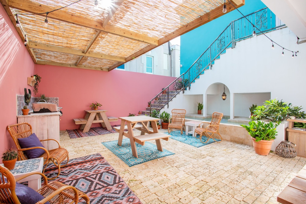 

Milano - Curaçao - Boho Bohemian Boutique Hotel