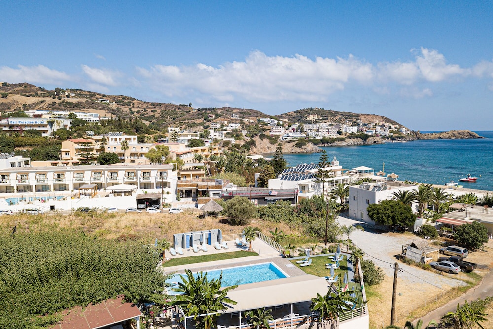 

Milano - Mylopotamos - Gorgona Hotel
