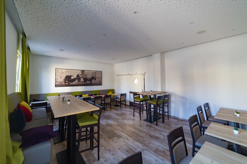 

Venezia - Himberg - Arion Airport Hotel