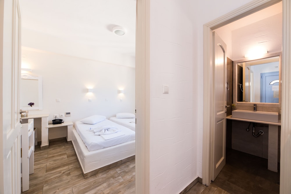 

Bologna - Paros - Stratos Apartments & Studios