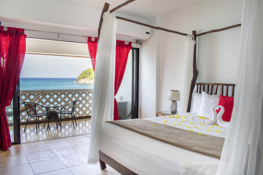 

Genova - Ocho Rios - Sand And Tan Beach Hotel