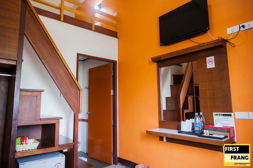 

Roma - Koh Phangan - First and Frang Hotel - Koh Phangan