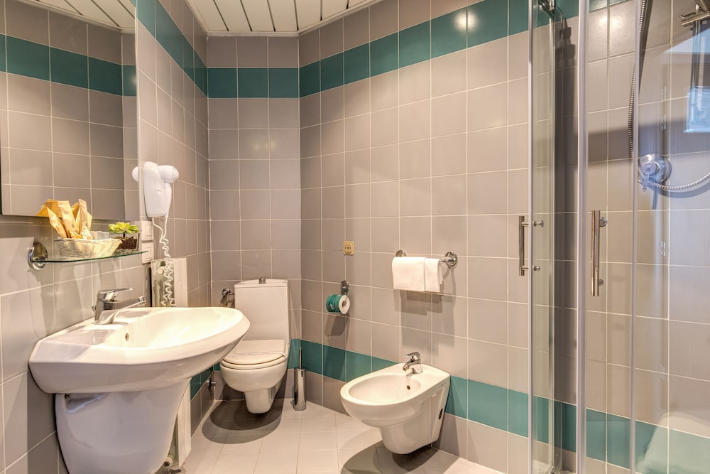 

Palermo - Montecatini Terme - Tuscany Inn