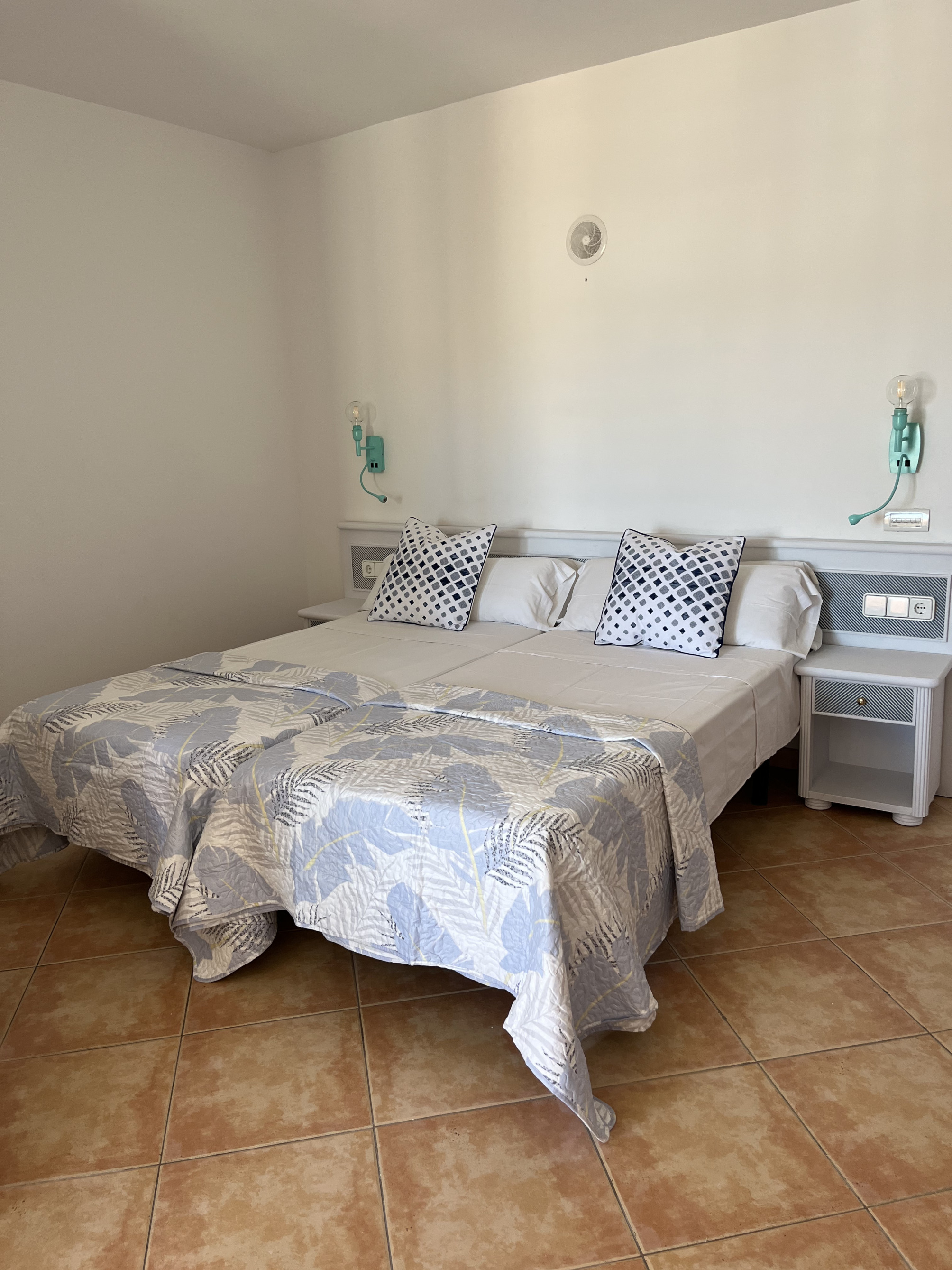 

Roma - Bahia de Sant Antoni - Rosamar Ibiza Hotel