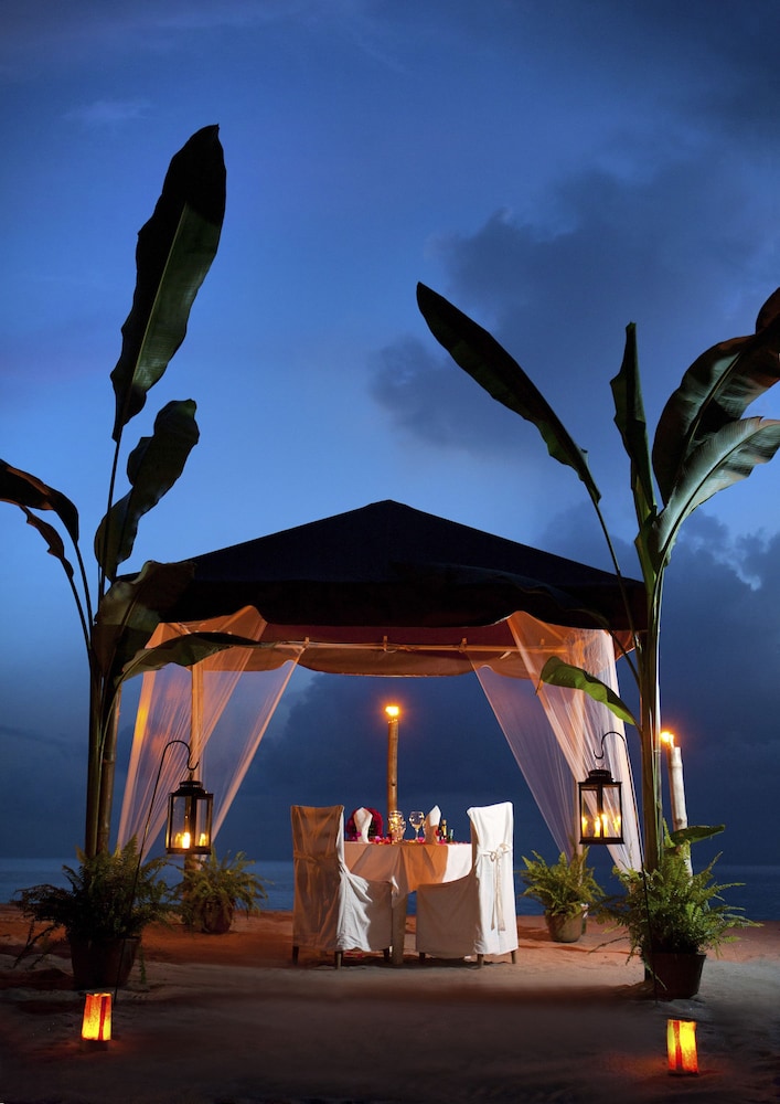 

Roma - Anse La Raye - Jade Mountain Resort