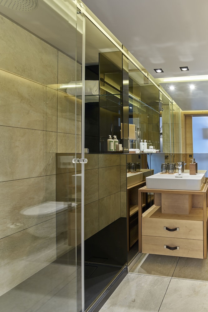

Napoli - Grimentz - Chandolin Boutique Hotel