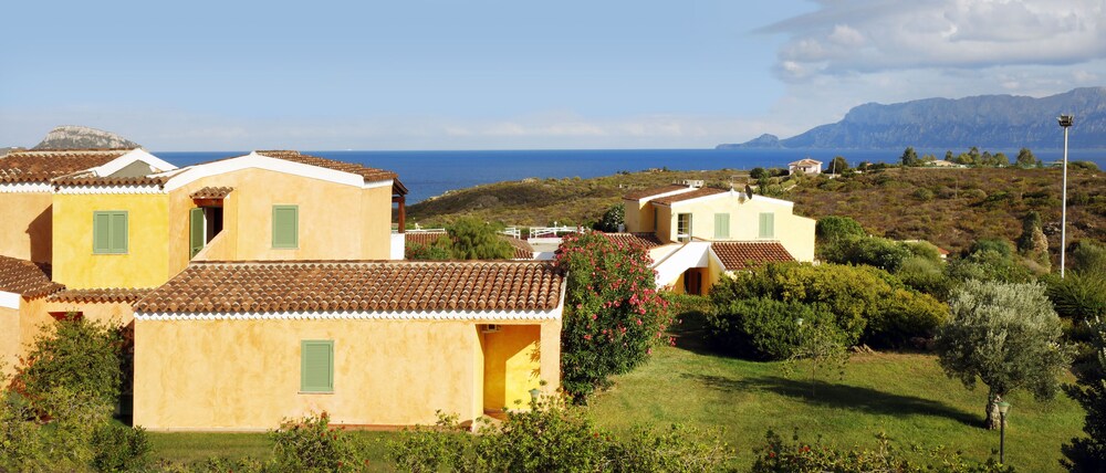 

Verona - Olbia - Hotel Baia Aranzos