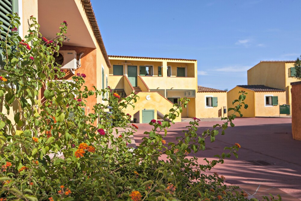 

Verona - Olbia - Hotel Baia Aranzos