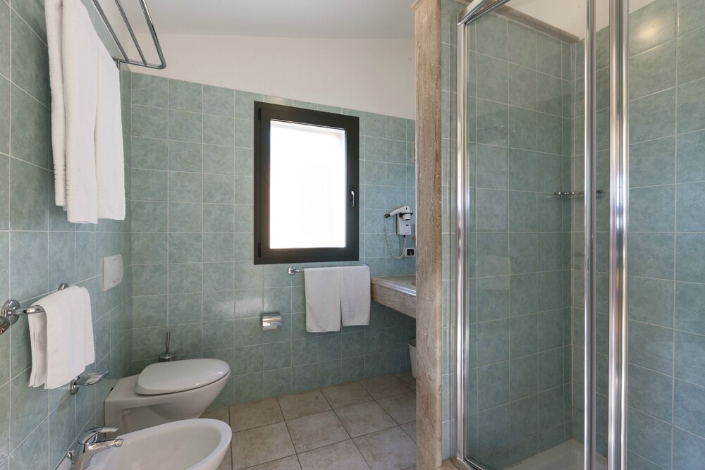 

Roma - Olbia - Hotel Baia Aranzos