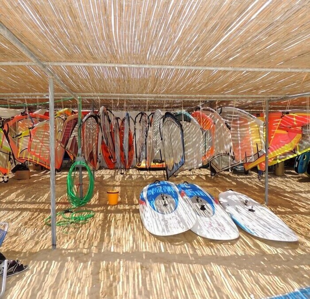 

Milano - Naousa, Paros - Surfing Beach Village Paros