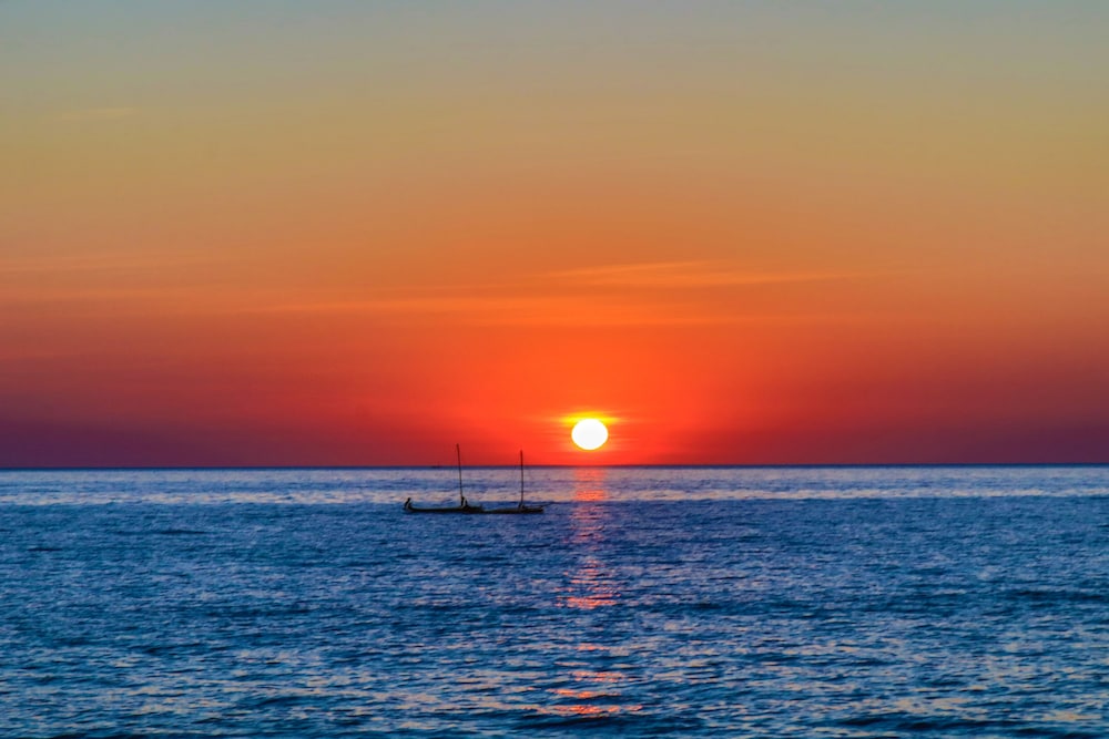 

Milano - Morondava - Laguna Beach