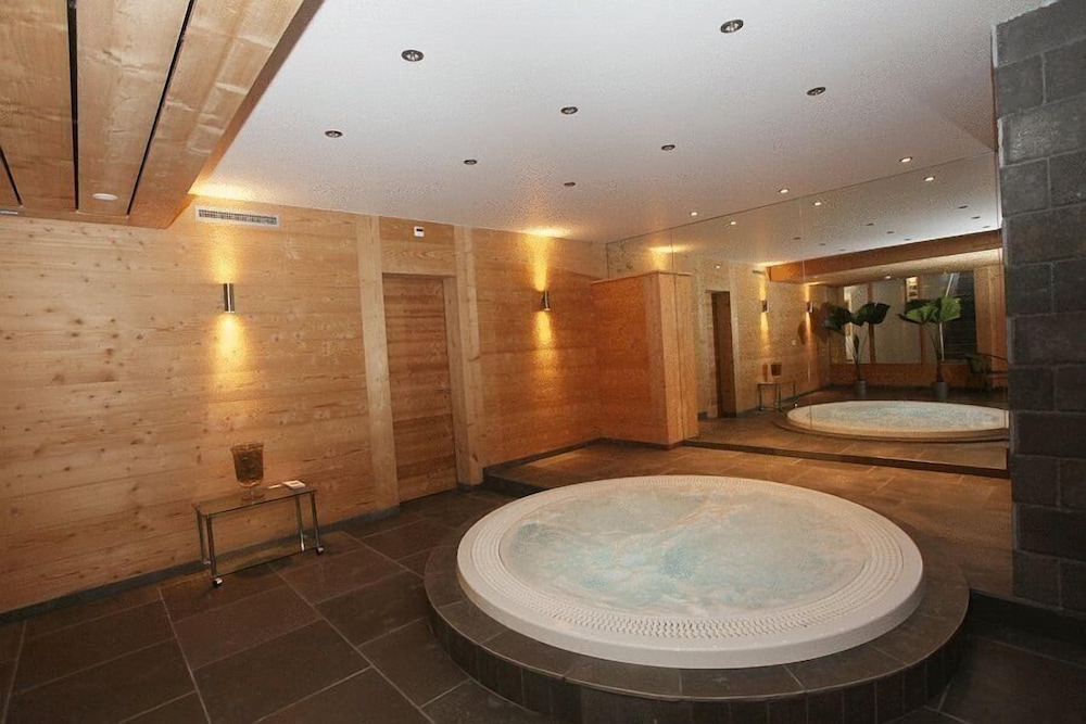 

Milano - Champéry - Helvetia hotel