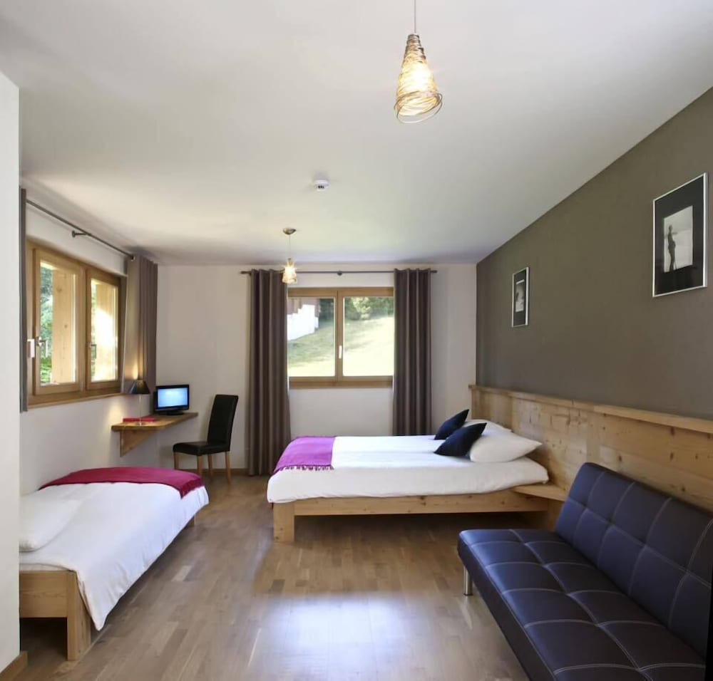 

Torino - Champéry - Helvetia hotel