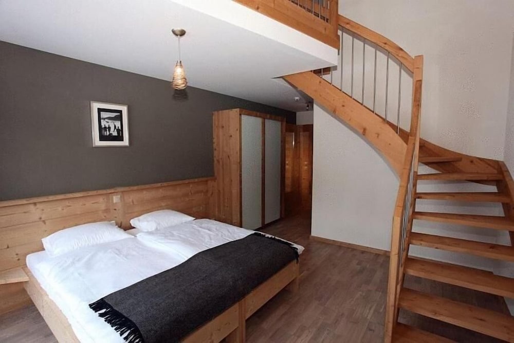 

Milano - Champéry - Helvetia hotel