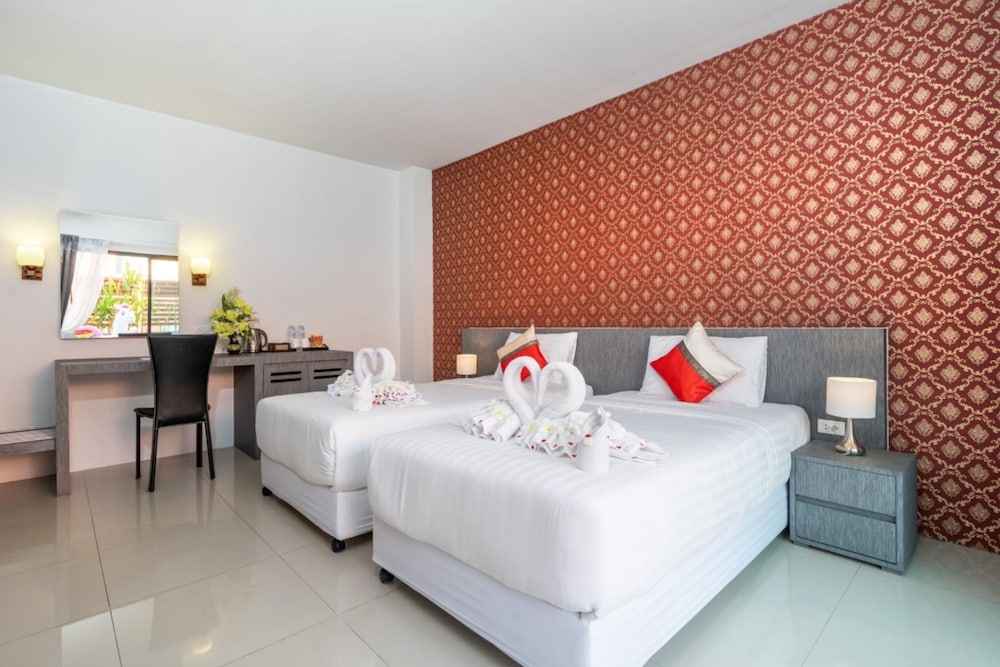

Roma - Rawai - The Thames Pool Access Resort & Villa - SHA Extra Plus