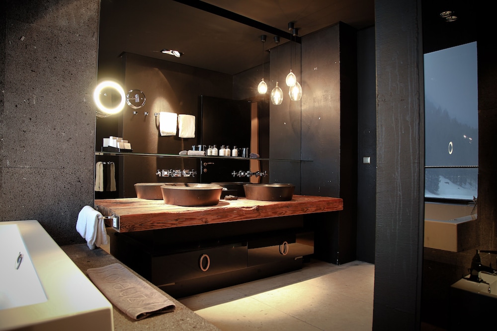 

Napoli - Ischgl - Hotel Zhero – Ischgl/Kappl