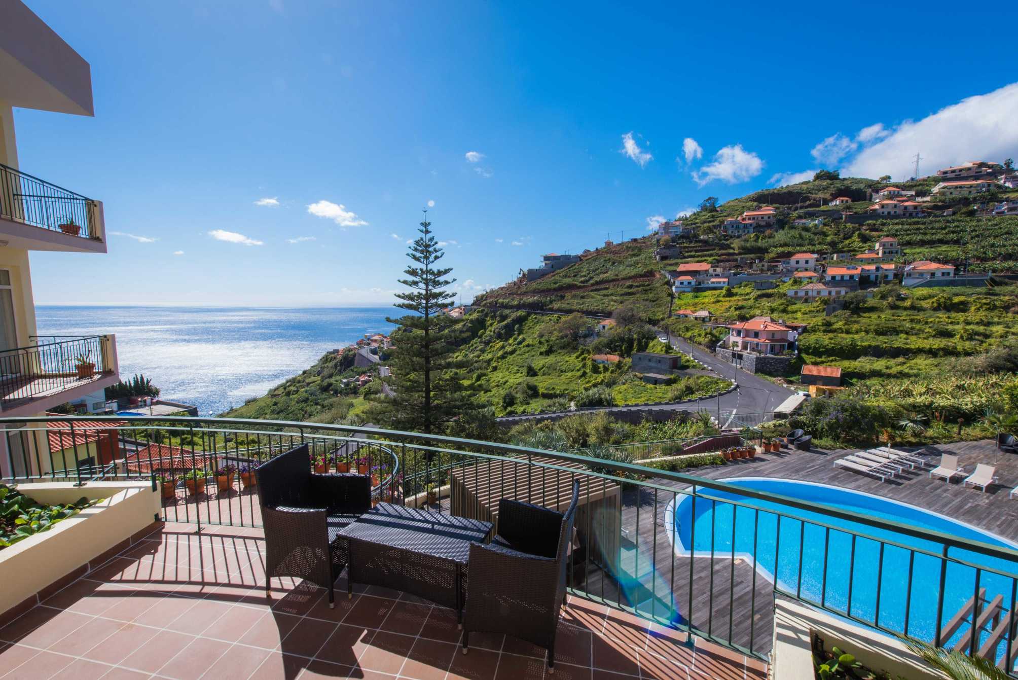 

Roma - Ponta do Sol - Hotel Do Campo