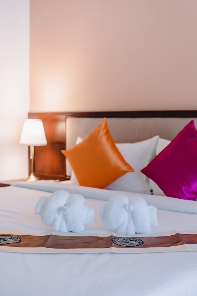 

Bologna - Patong Beach - Bauman Ville Hotel