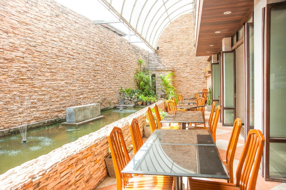 

Milano - Phuket Town - Crystal Inn Phuket
