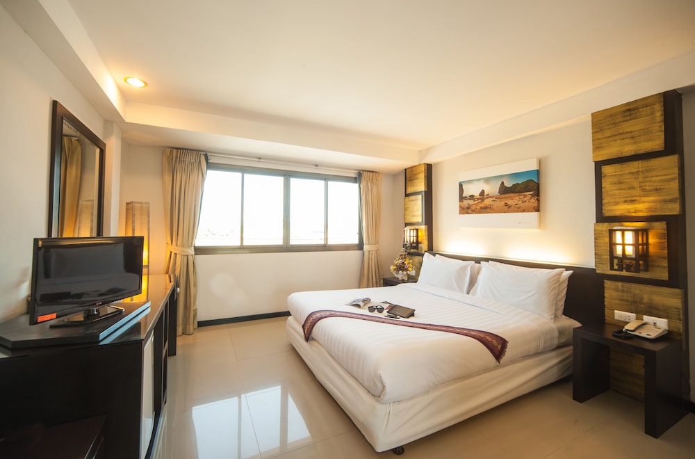 

Napoli - Phuket Town - Crystal Inn Phuket