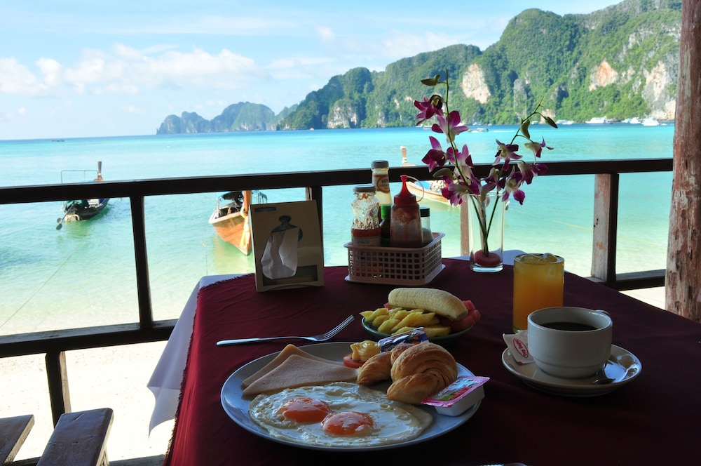 

Roma - Koh Phi Phi - Phi Phi Rimlay Cottage
