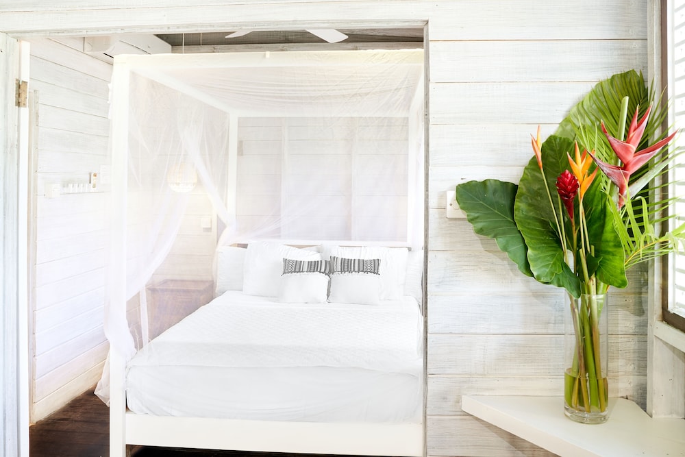

Milano - Bathsheba - ECO Lifestyle & Lodge