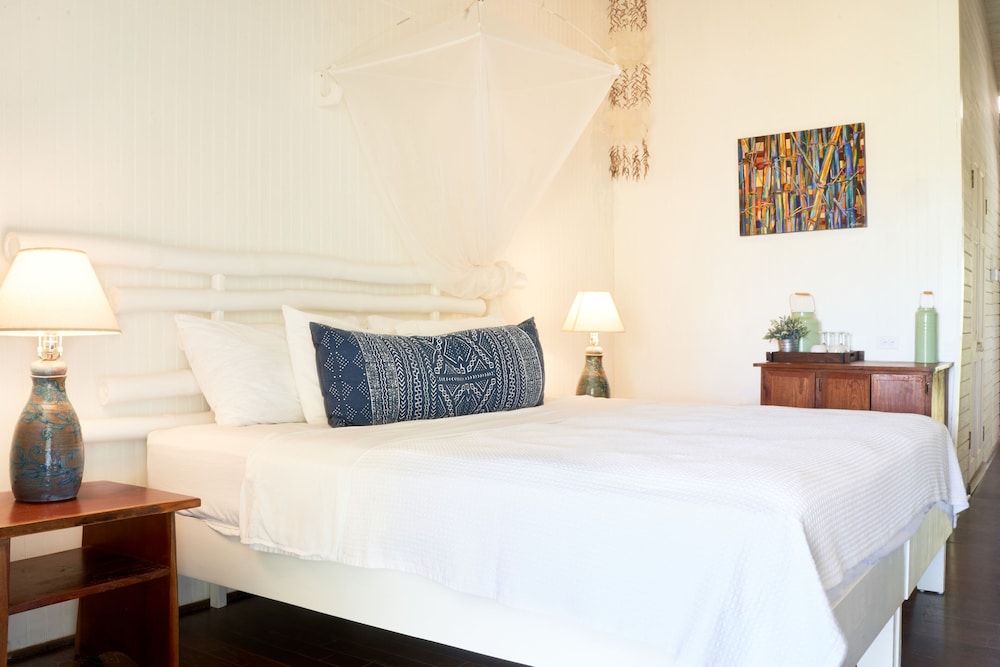 

Roma - Bathsheba - ECO Lifestyle & Lodge